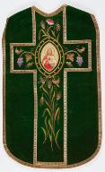 Chasuble verte avec étole et bourse de corporal