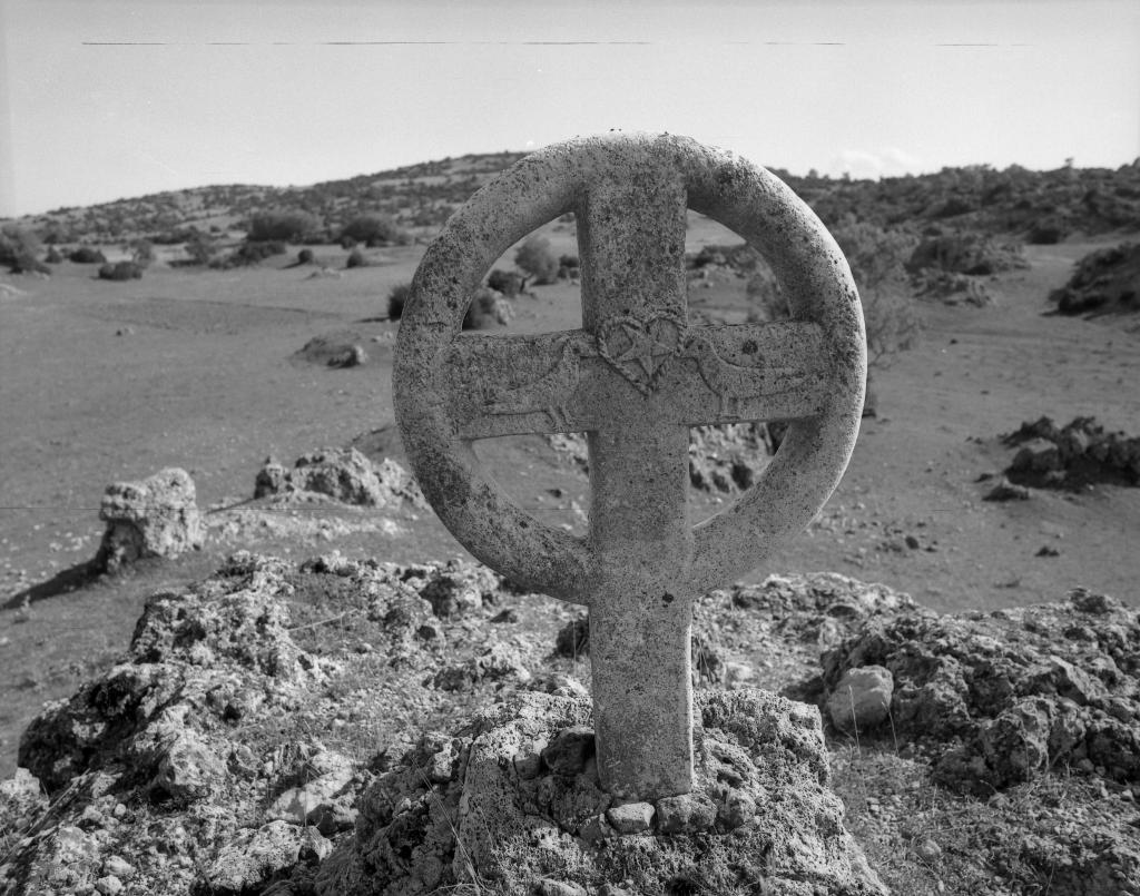 Croix de cimetière