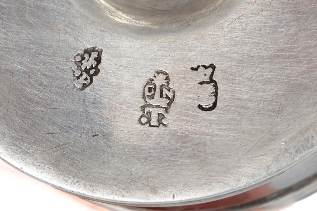 ampoule à saint chrême