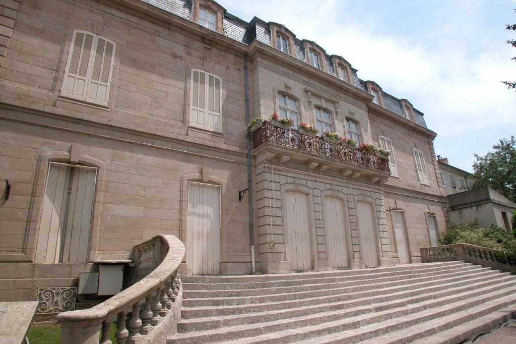 banque Villa, puis hôtel de ville