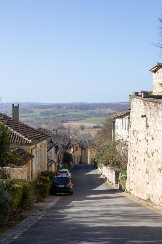 bourg de Castelnau-Barbarens