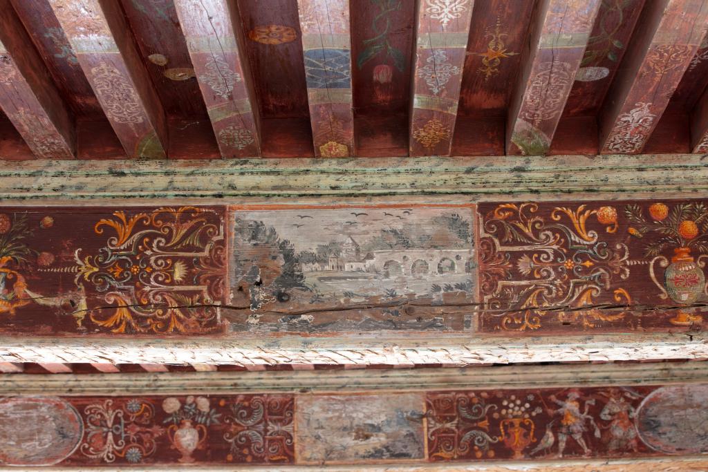 Plafond peint  de la grande salle du 1er étage
