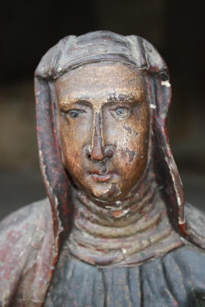 statue : Vierge à l'Enfant