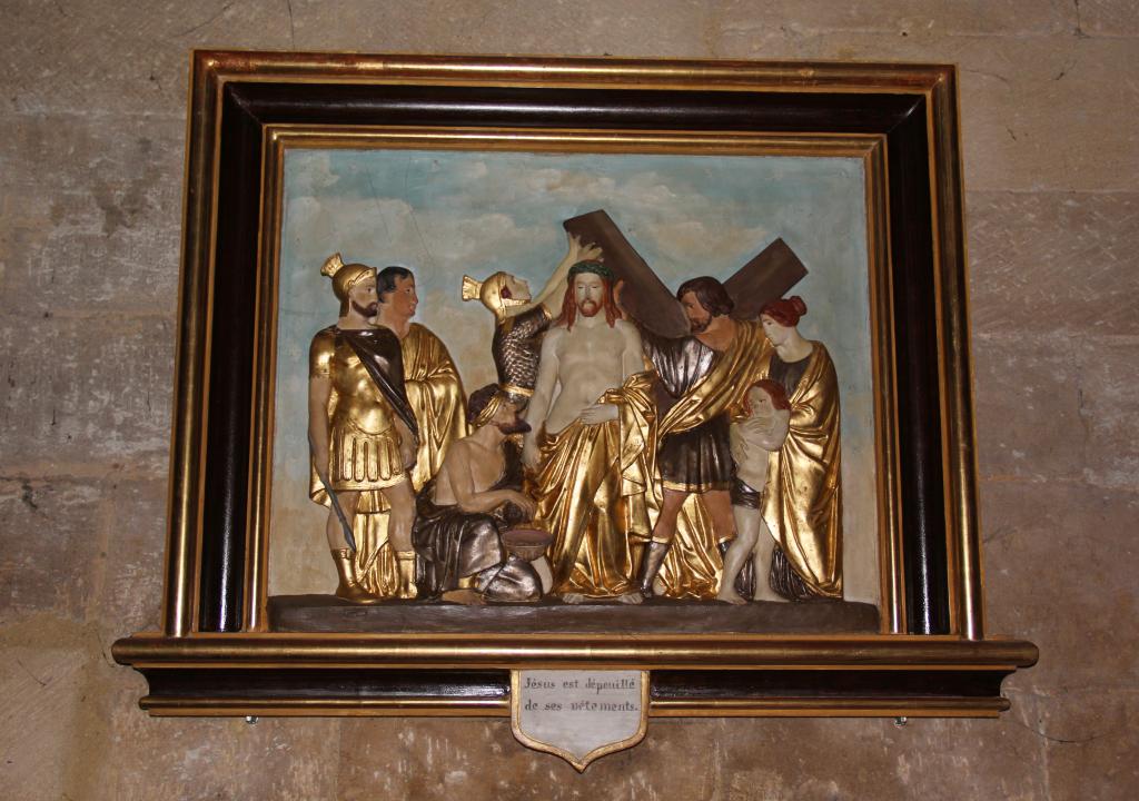 chemin de croix : ensemble de quatorze bas-reliefs