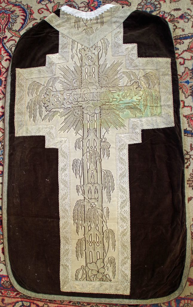 chasuble noire