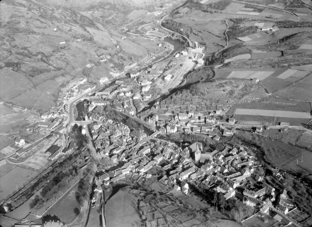 bourg d'Arreau