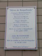 plaque commémorative de la guerre 1939-1945 dédiée aux ""Héros de Roquefixade