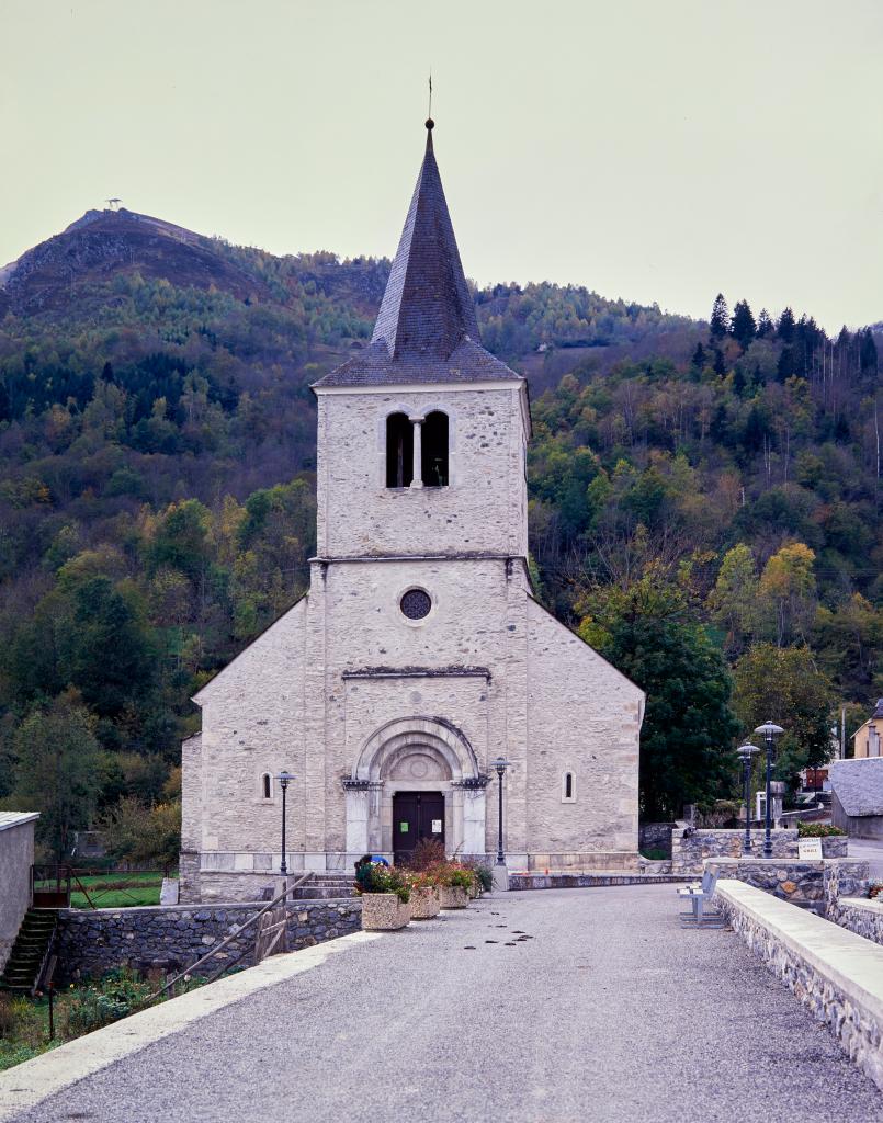 église paroissiale Saint-Pierre