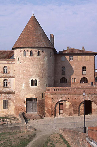 Tour de défense (ancienne) ou Tour du Moulin