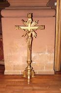 croix d'autel : Christ en croix