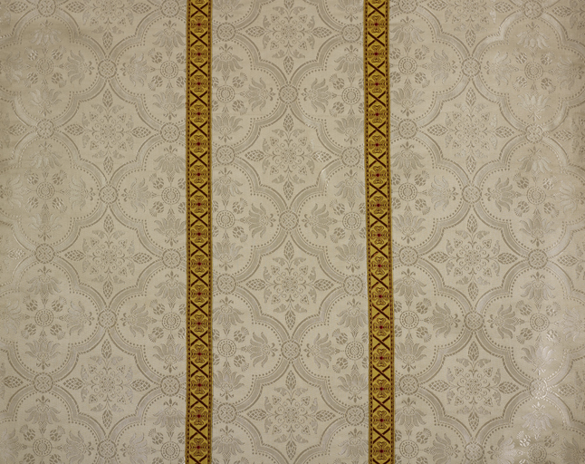 Chasuble blanche avec étole