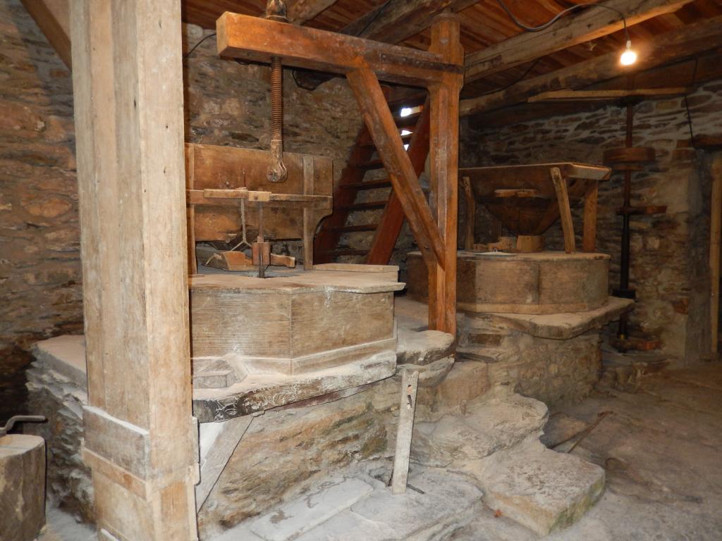Béal du moulin de Grattegals