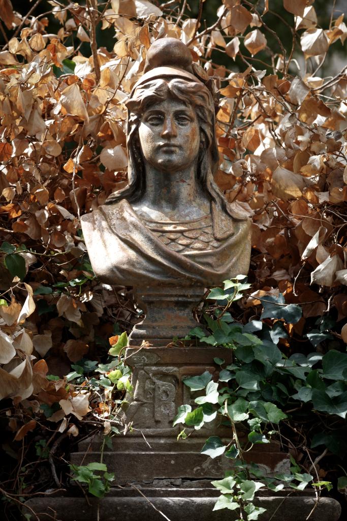 monument (monument commémoratif), fontaine monumentale, de la république : Marianne