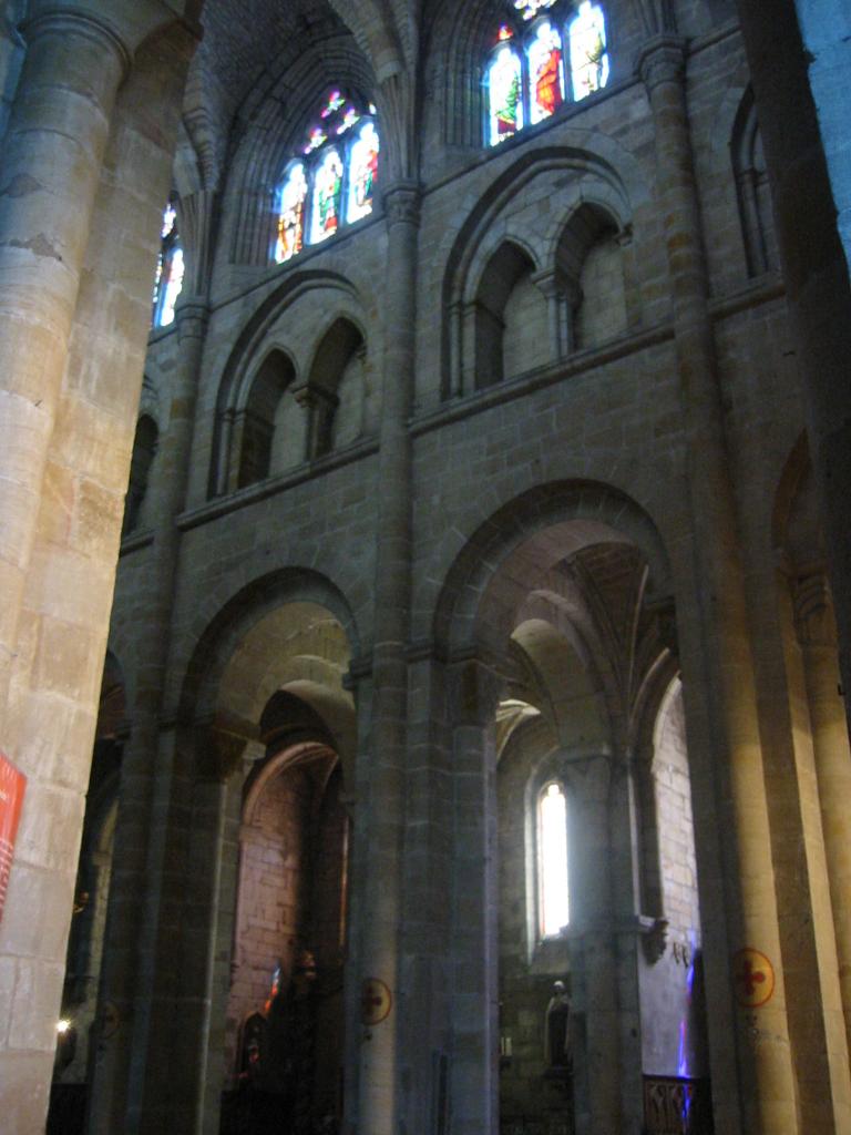 abbaye de bénédictins Saint-Sauveur