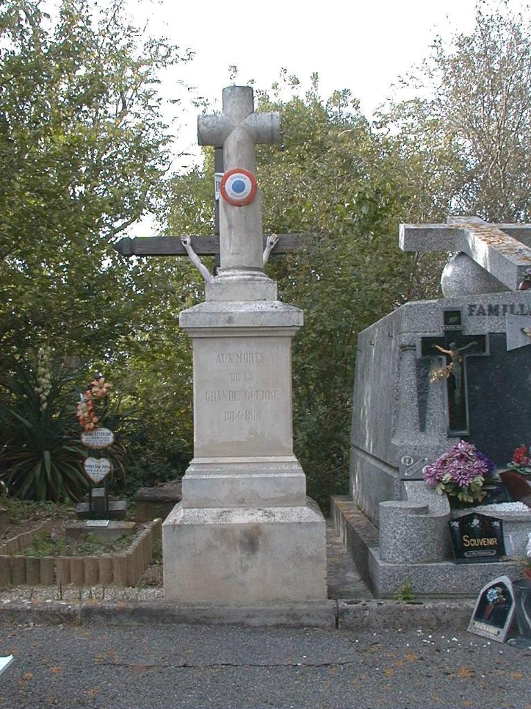 monument aux morts (croix de cimetière) de la guerre de 1914-1918