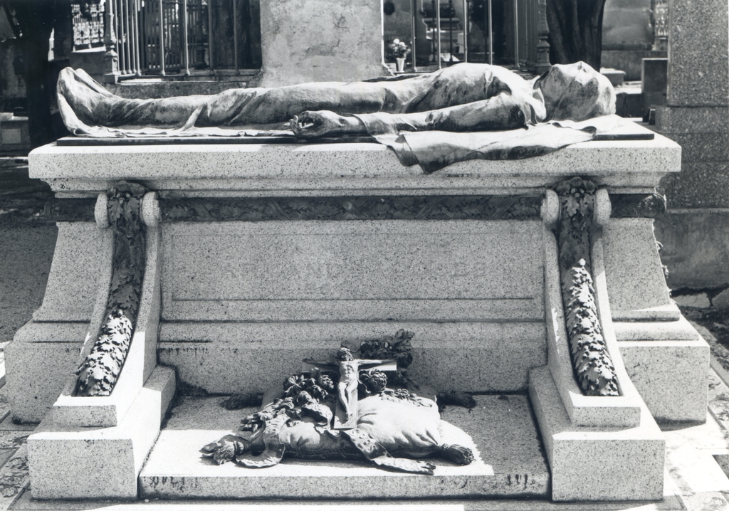 monument funéraire (monument sépulcral) (13), d'Armand Jacques