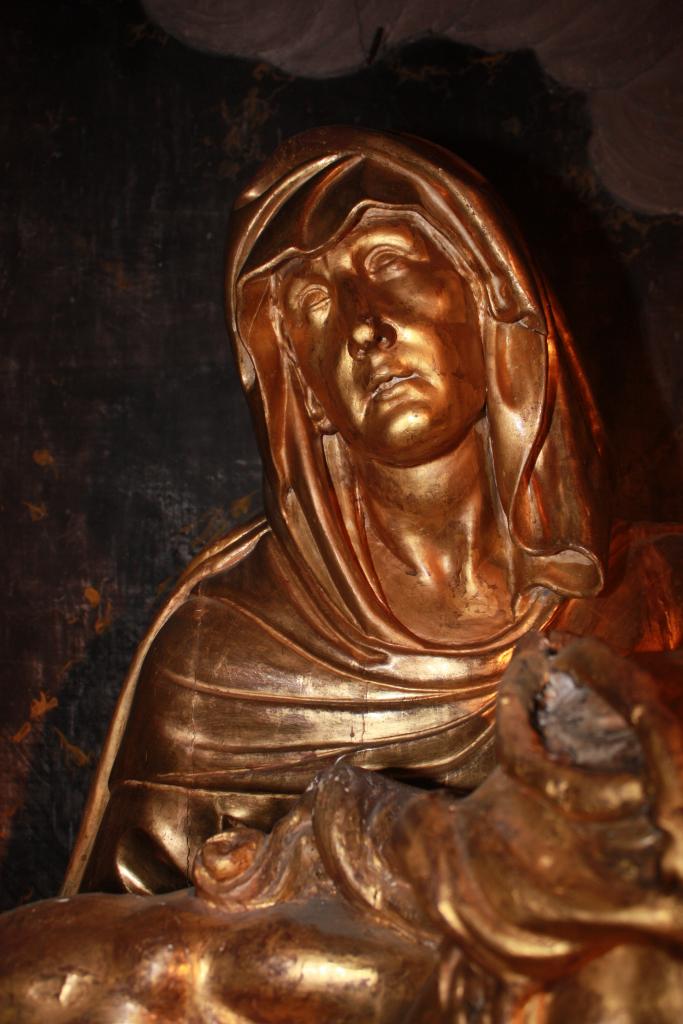 groupe sculpté : Vierge de Pitié