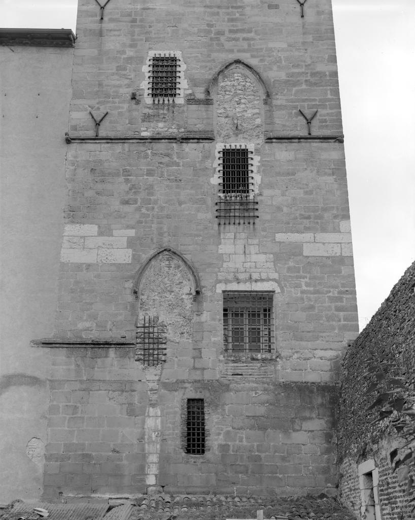 palais de Via, puis sénéchaussée, dit Château du roi, actuellement prison