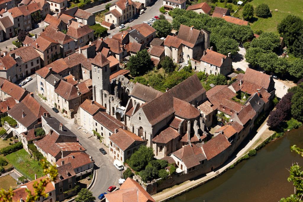 ancienne abbaye Saint-Pierre puis église paroissiale Notre-Dame de l'Assomption