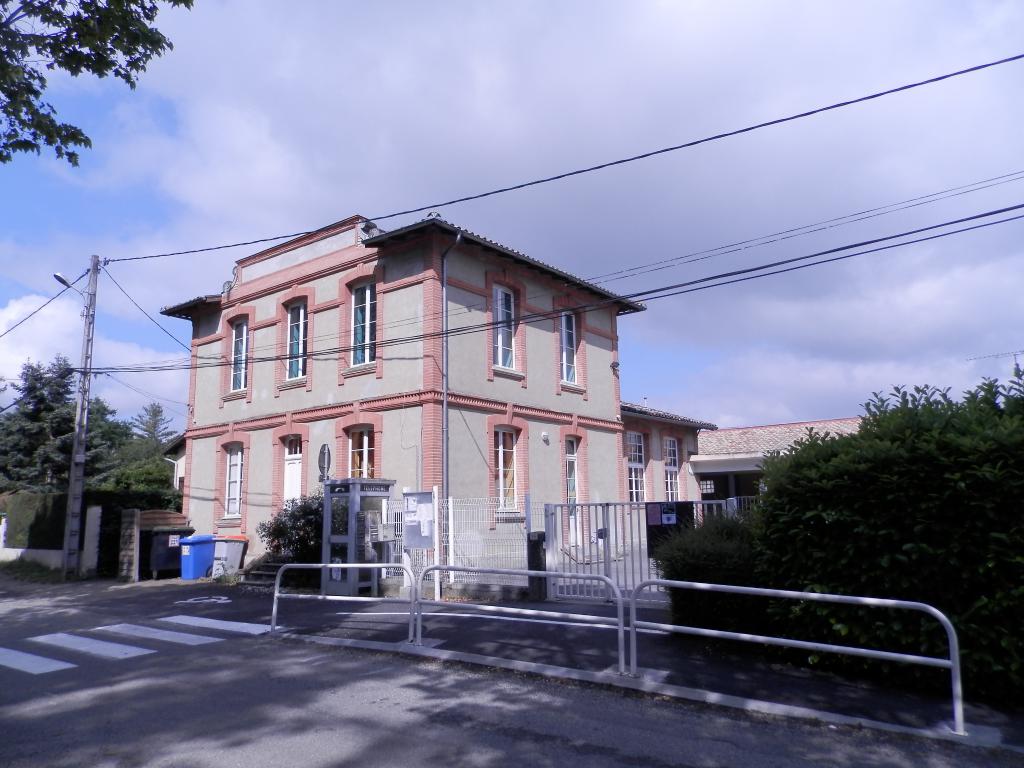 école