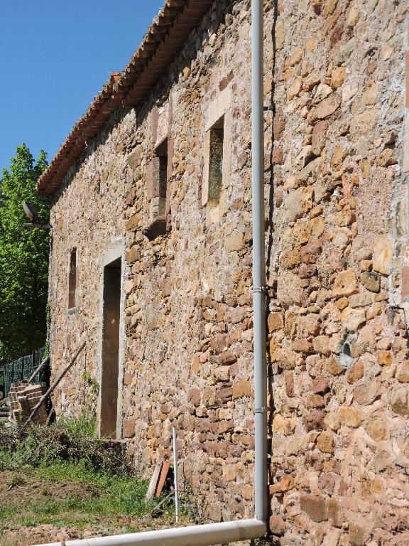 écart : hameau de Saint-Xist