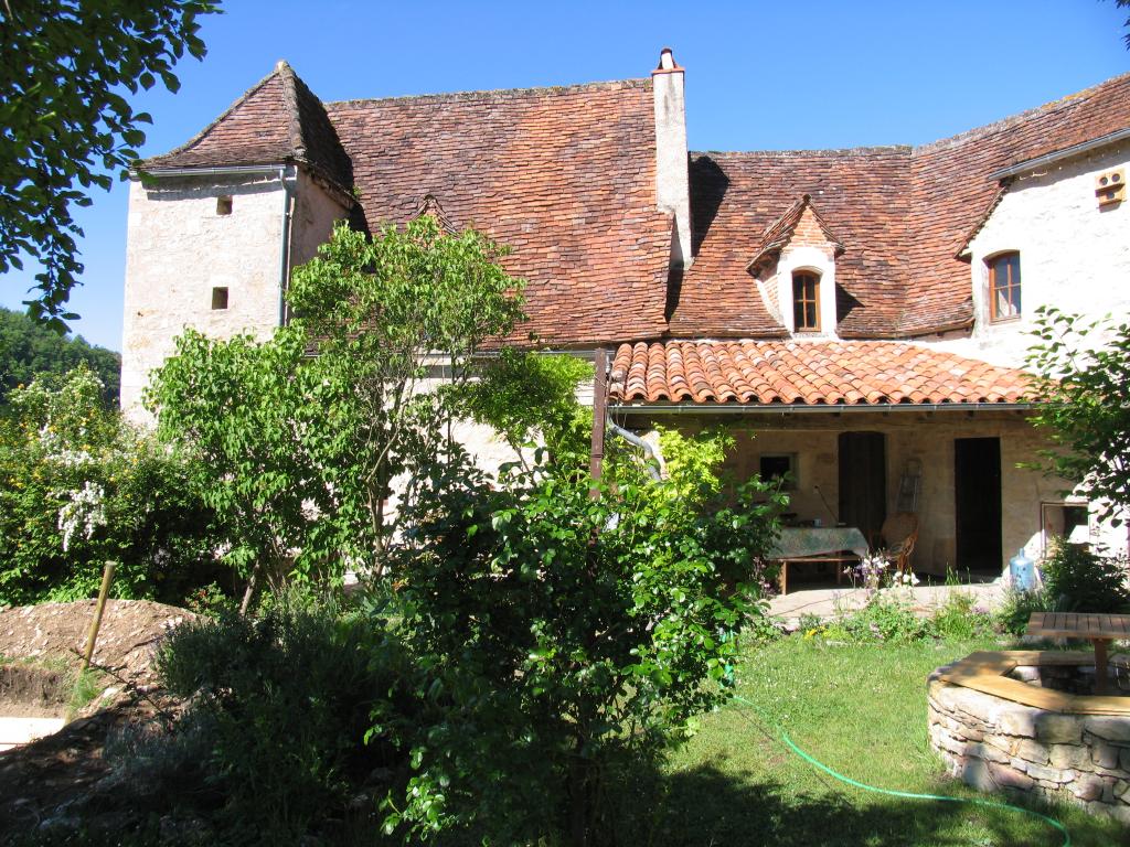 château fort, actuellement maison