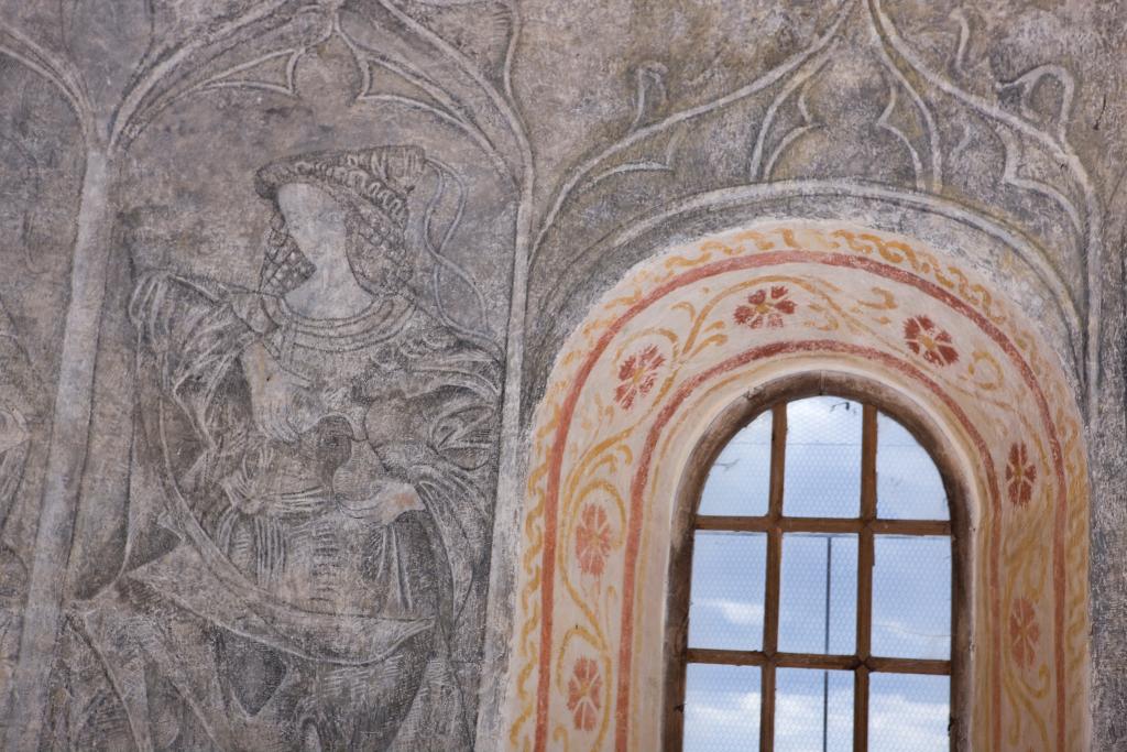 peinture monumentale : Les peintures du choeur et les Vertus