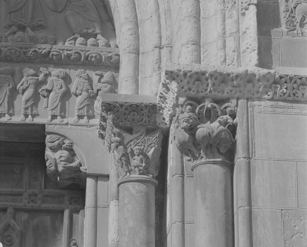 Abbaye de chanoines de saint Augustin, dite basilique Saint-Sernin, actuellement église paroissiale