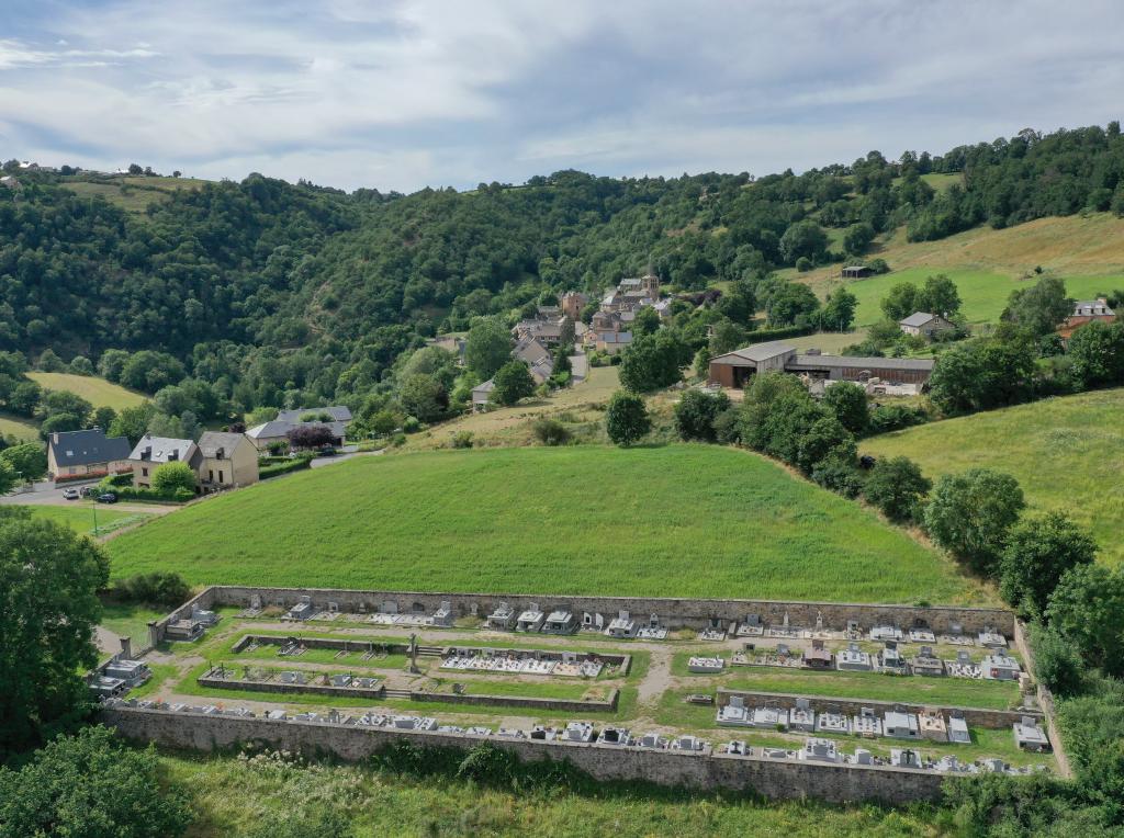 cimetière d'Ampiac