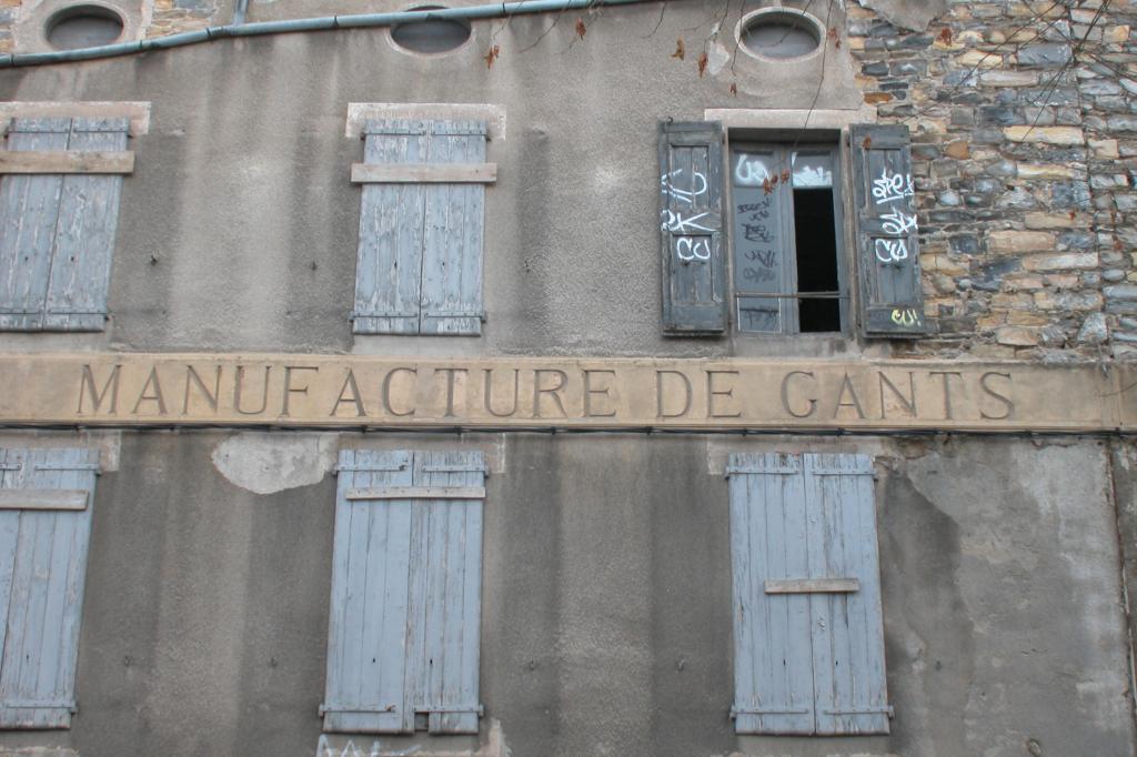 mégisserie , usine de teinturerie , ganterie Guibert frères