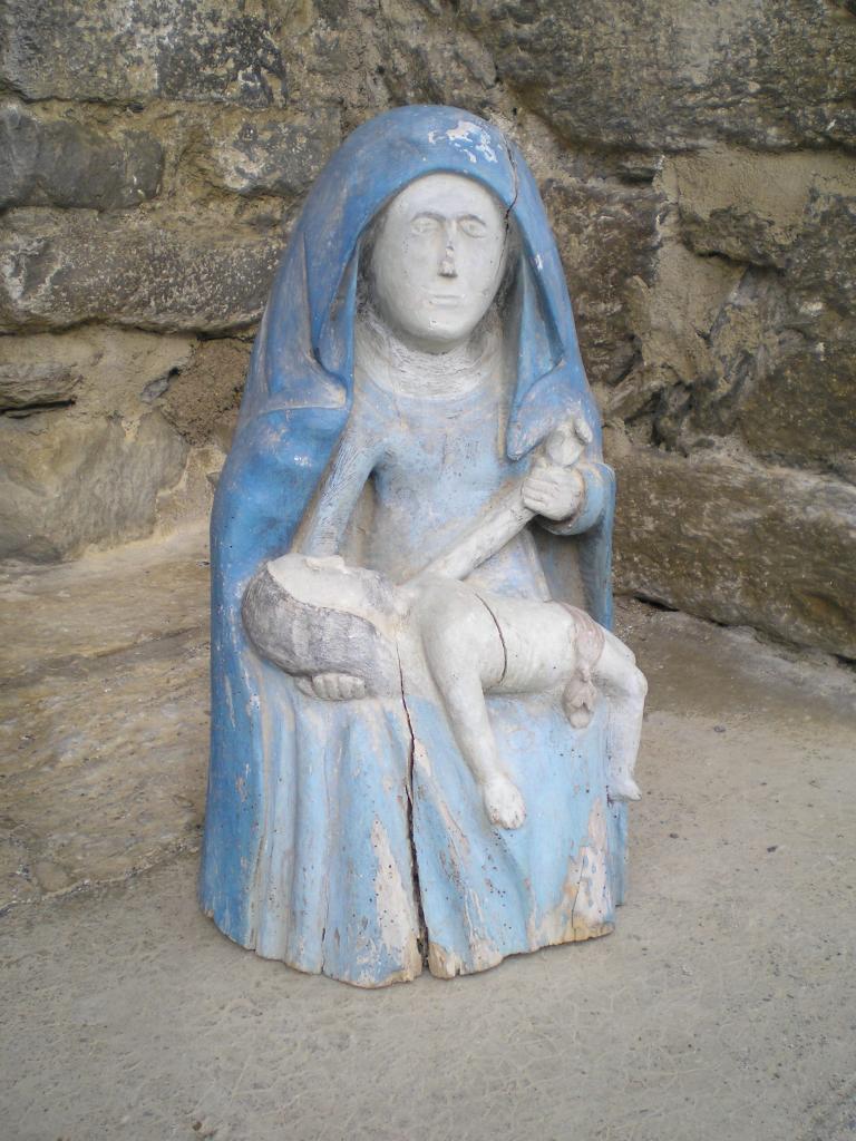 statue (statuette) : Vierge de pitié