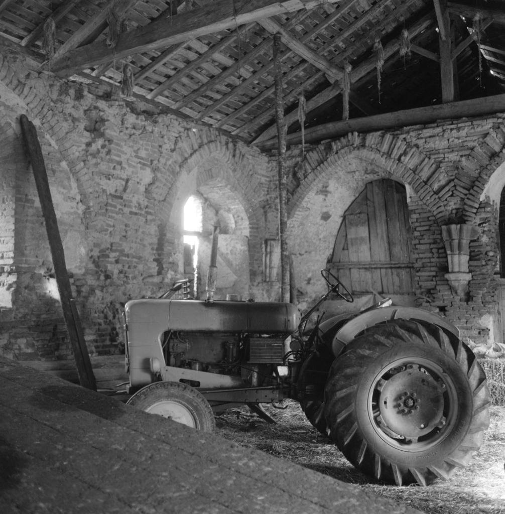 ancienne abbaye cistercienne de Lagarde-Dieu