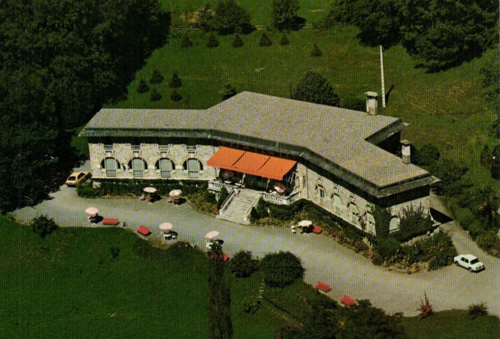 établissement thermal et hôtel