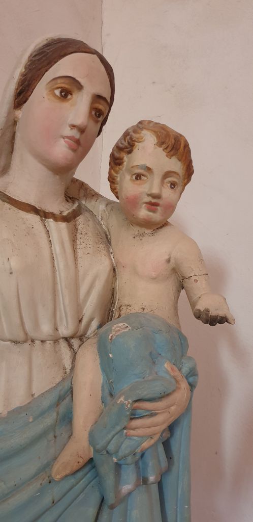 présentation du mobilier de l'église de Dions