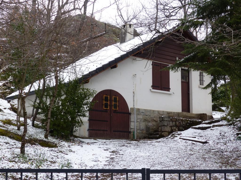 chalet