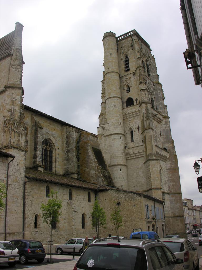 cathédrale Saint-Gervais et Saint-Protais, actuellement église paroissiale