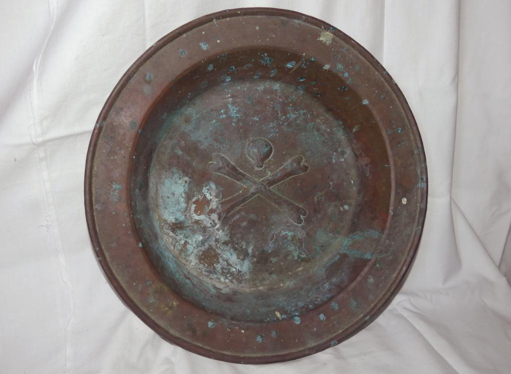 plat de quête des âmes du purgatoire