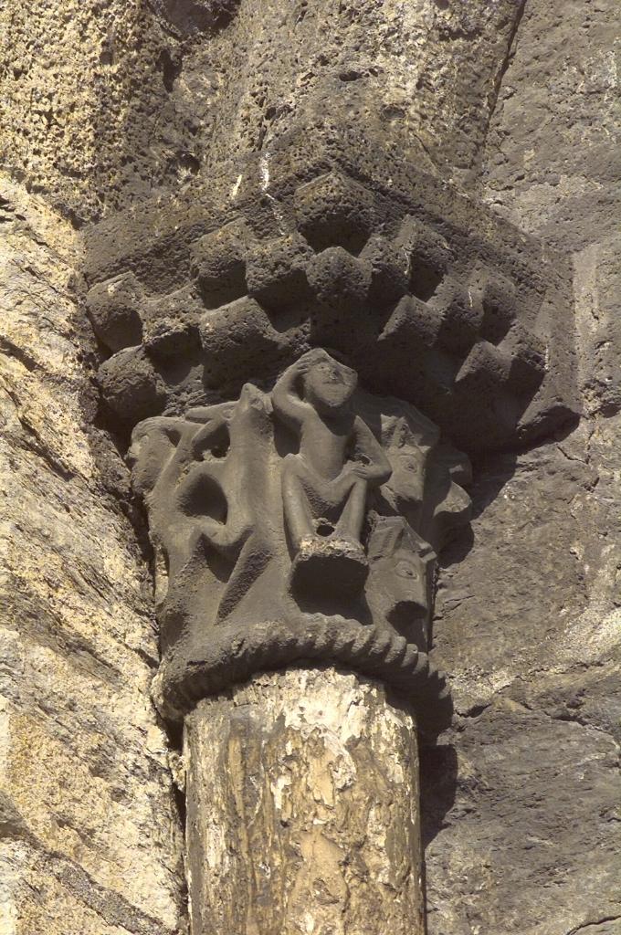 église de l'abbaye de bénédictins Saint-Savin, actuellement église paroissiale