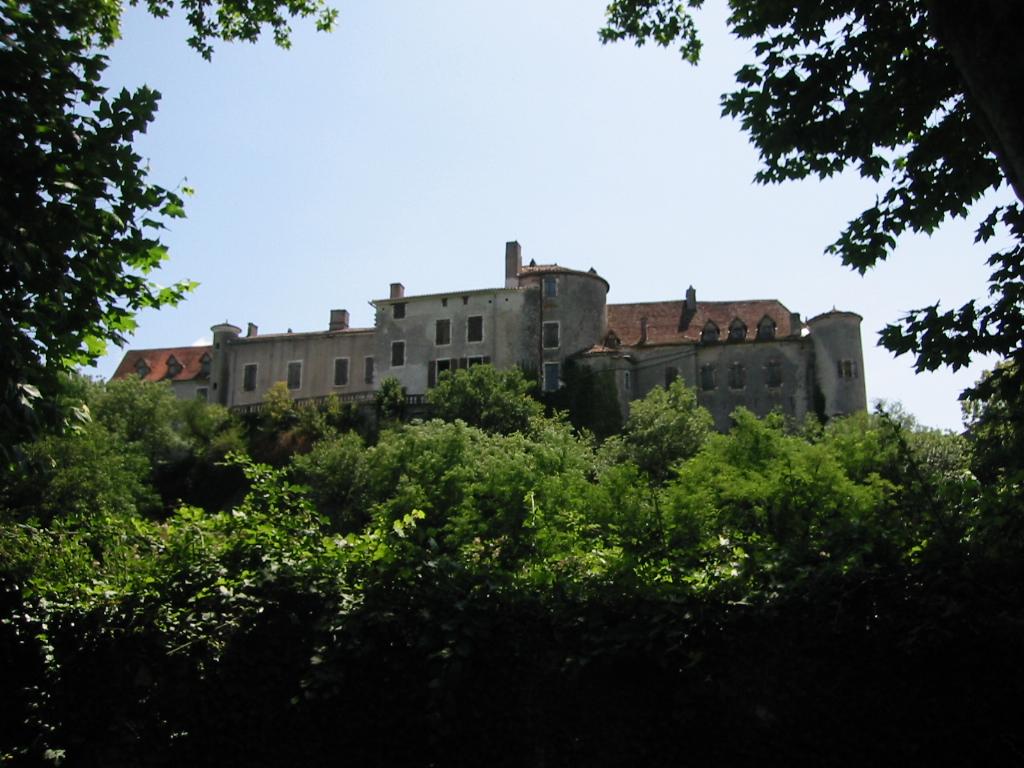 château dit "borie"