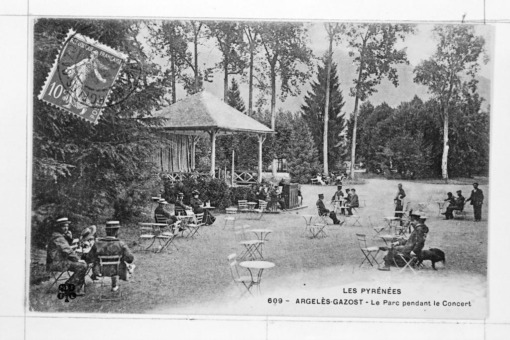 jardin d'agrément, jardin public dit parc thermal d'Argelès-Gazost