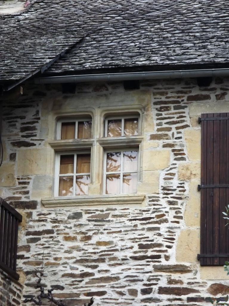 ancienne ferme devenue maison