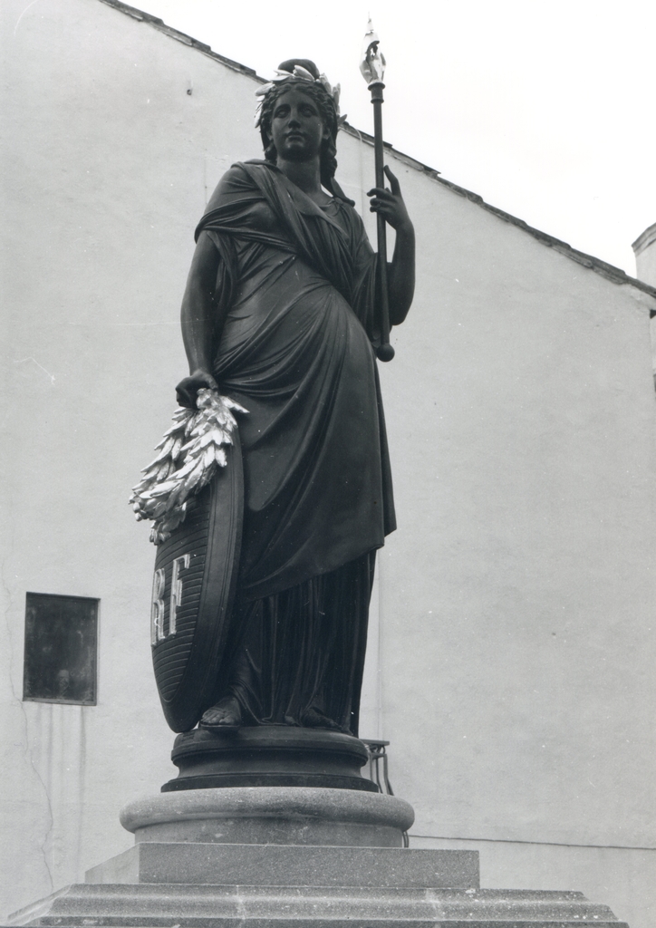 Monument commémoratif de la République