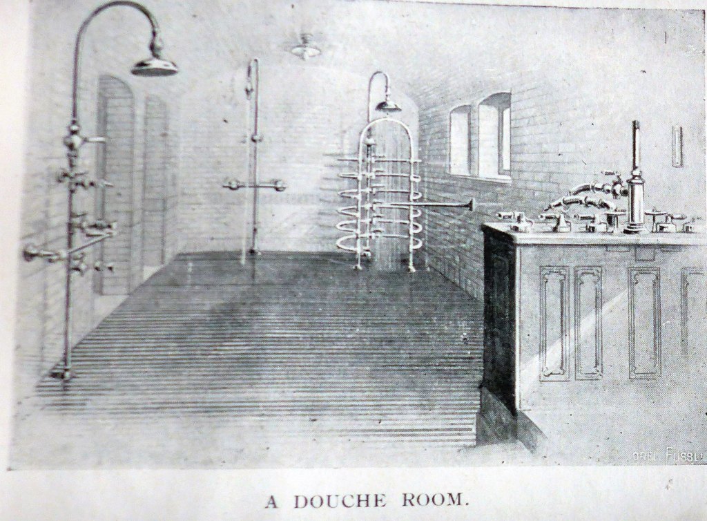 hôtel et Bains Mercader puis école hôtelière