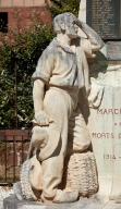 Statue d'un vigneron