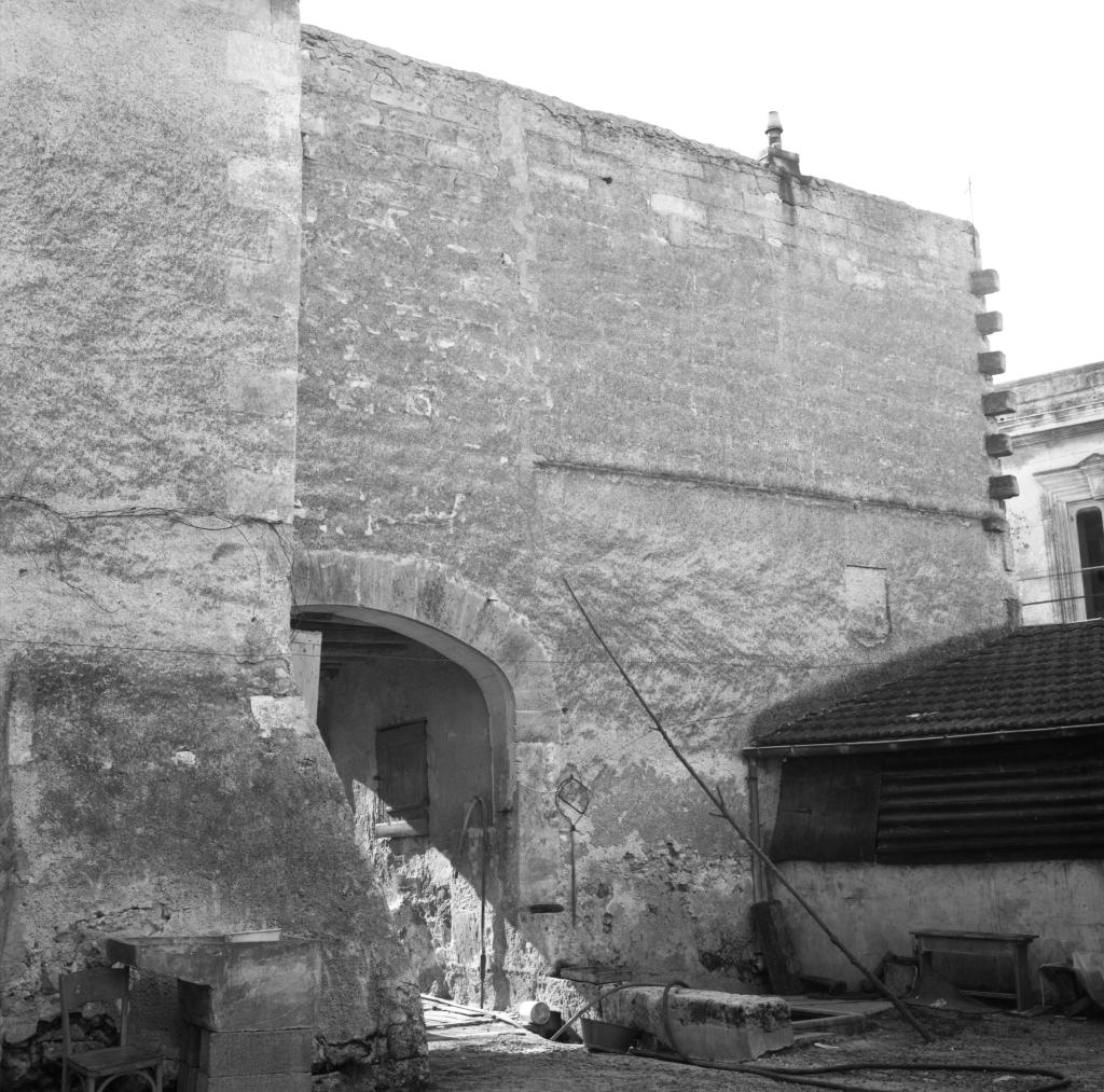 Demeure, 18, rue Saint-Jean