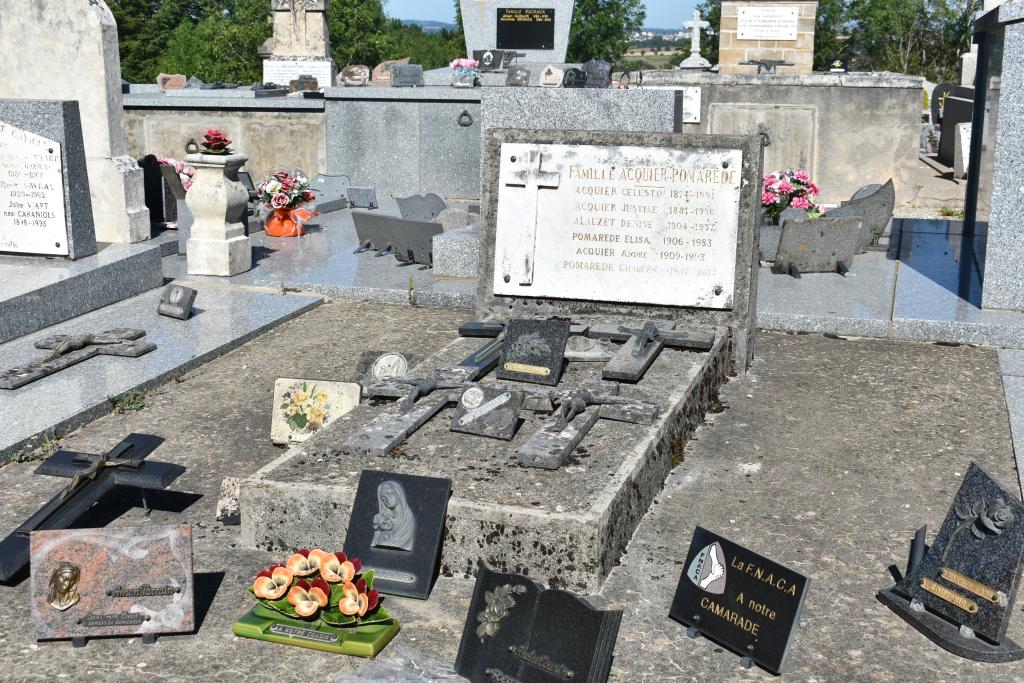 cimetière de Sainte-Radegonde (bourg)