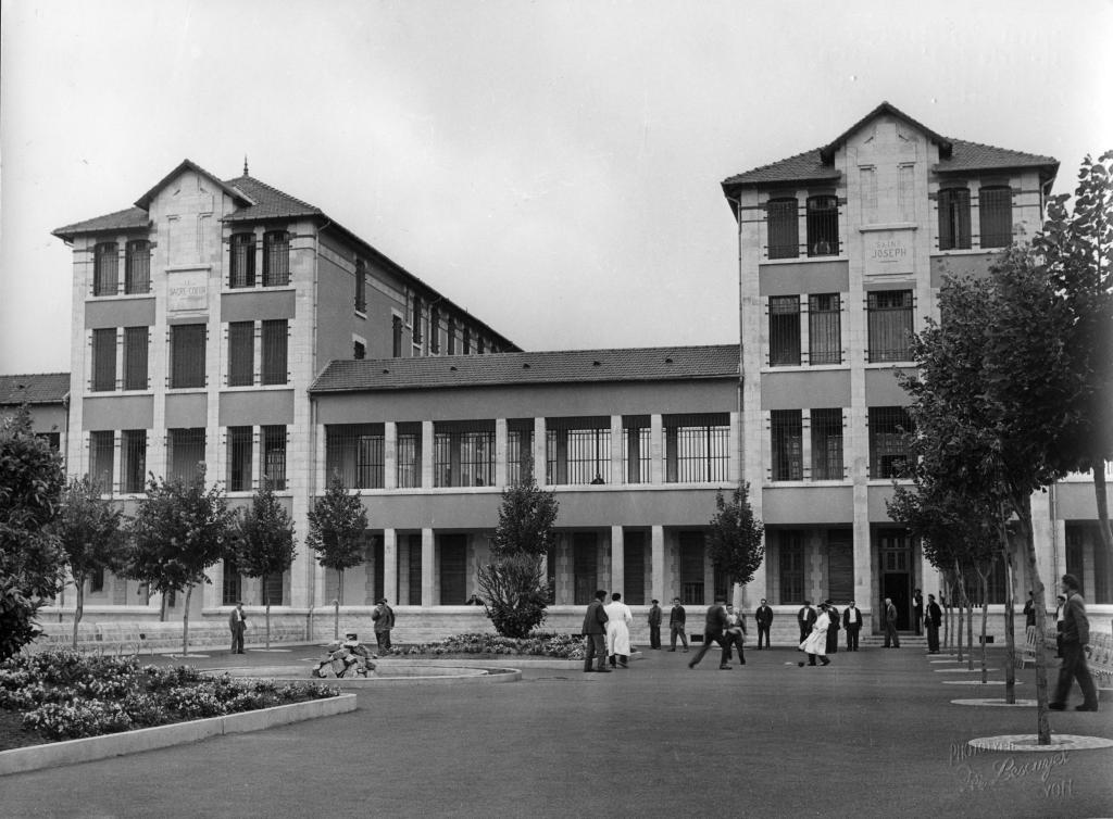 hôpital psychiatrique de Cayssiols, aujourd'hui centre Hospitalier Sainte-Marie de Rodez