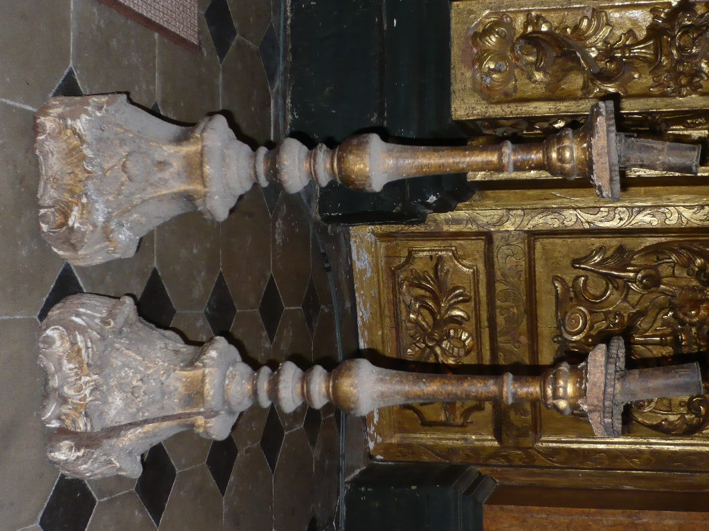 chandeliers du maître-autel du retable du maître-autel