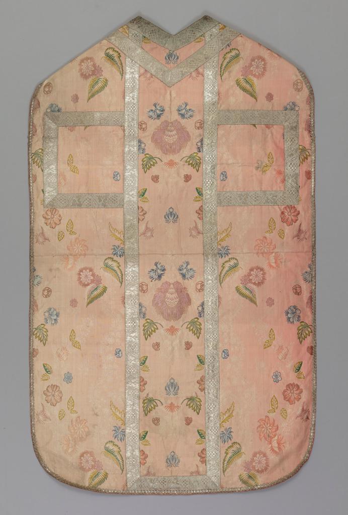 chasuble rose