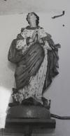 Statue : sainte femme priant